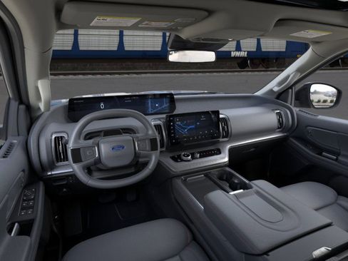 New 2025 Ford Expedition Active RWD image 55