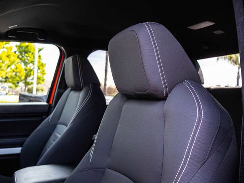 Certified 2024 Toyota Tacoma TRD Off-Road image 21