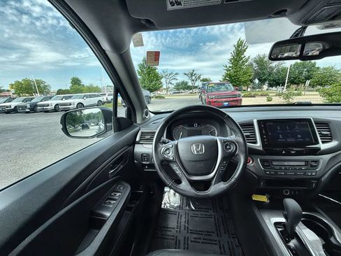 Used 2018 Honda Pilot EX-L image 11