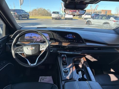 Used 2023 Cadillac Escalade ESV Premium Luxury w/ Performance Package image 20