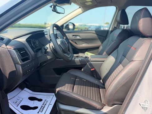 Certified 2026 Nissan Rogue SV w/ Rock Creek Premium Package AWD/4WD image 10