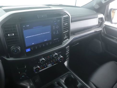 Used 2025 Ford F150 Lariat AWD/4WD image 29
