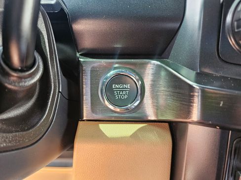 Used 2024 Ford F350 Lariat w/ Lariat Ultimate Package AWD/4WD image 58