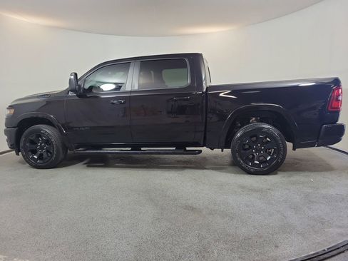 Used 2025 RAM 1500 Big Horn AWD/4WD image 4
