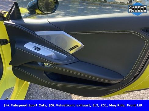 Used 2022 Chevrolet Corvette Stingray Premium Conv w/ Z51 Performance Package image 34