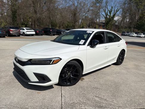 Used 2024 Honda Civic Sport image 5