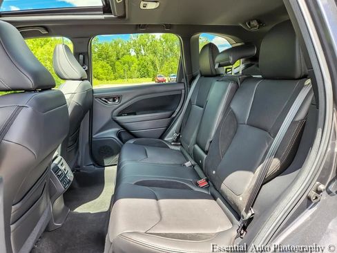 Certified 2026 Subaru Forester Touring AWD/4WD image 11