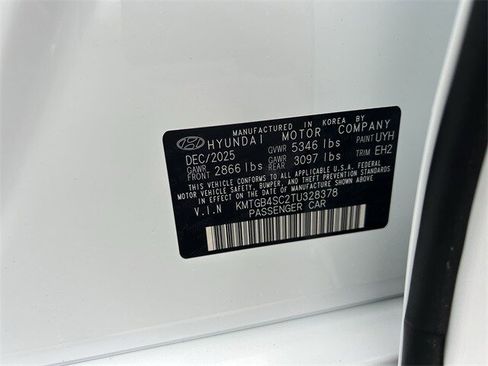 New 2026 Genesis G80 2.5T Advanced image 37