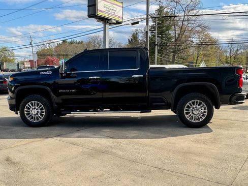 Used 2020 Chevrolet Silverado 2500 High Country w/ Z71 Off-Road Package AWD/4WD image 6