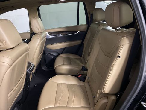 Certified 2023 Cadillac XT6 Sport w/ Platinum Package image 15