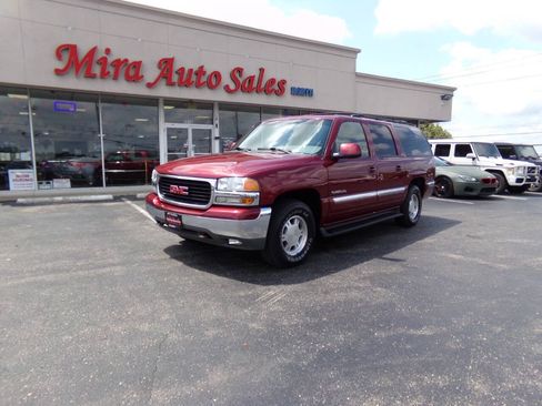 Used 2002 GMC Yukon XL SLE w/ Autoride Suspension Pkg AWD/4WD image 2