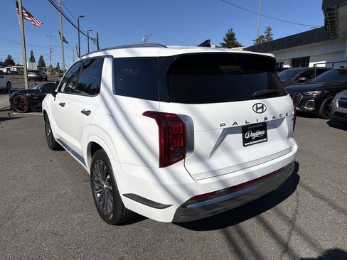 Used 2024 Hyundai Palisade Calligraphy AWD/4WD image 4