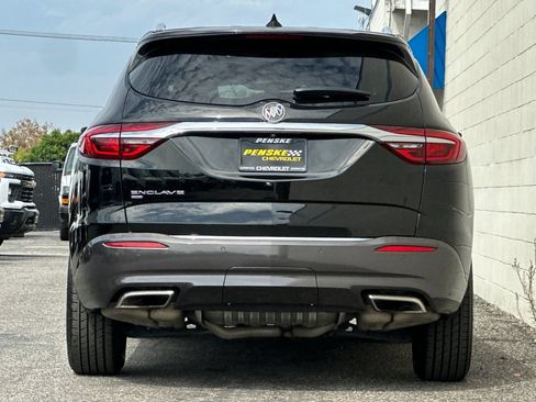 Certified 2020 Buick Enclave Essence w/ Sound and Sites Package AWD/4WD image 5