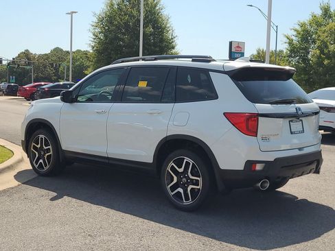 Used 2023 Honda Passport Elite image 5