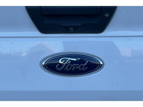 Used 2018 Ford F150 XL w/ Trailer Tow Package image 15