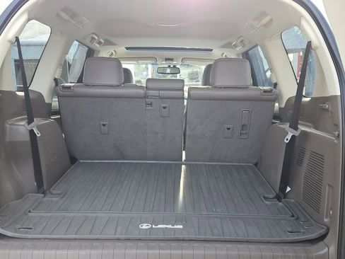 Used 2018 Lexus GX 460 image 11