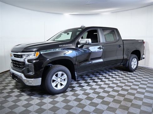 Used 2024 Chevrolet Silverado 1500 LT image 5