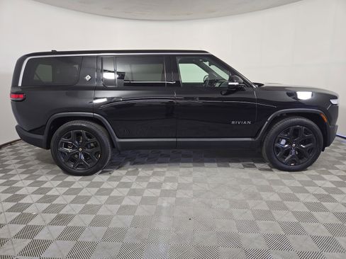 Used 2023 Rivian R1S Adventure AWD/4WD image 6