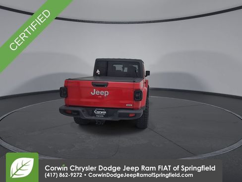 Certified 2020 Jeep Gladiator Overland AWD/4WD image 2