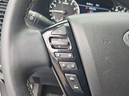 Used 2022 INFINITI QX80 Premium Select w/ Cargo Package image 17