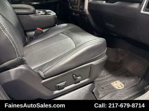 Used 2018 RAM 2500 Laramie image 86