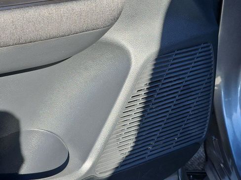 Used 2026 Nissan Kicks SV w/ Charging Package FWD image 23