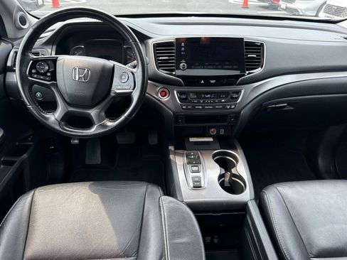 Used 2022 Honda Pilot Special Edition image 2