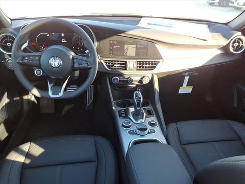 New 2025 Alfa Romeo Giulia RWD w/ Driving Assist Package image 13