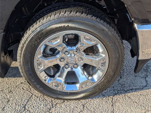 Used 2022 RAM 1500 Big Horn image 10