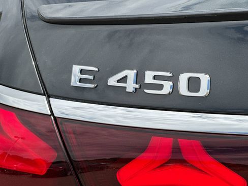 New 2026 Mercedes-Benz E 450 4MATIC Sedan image 12