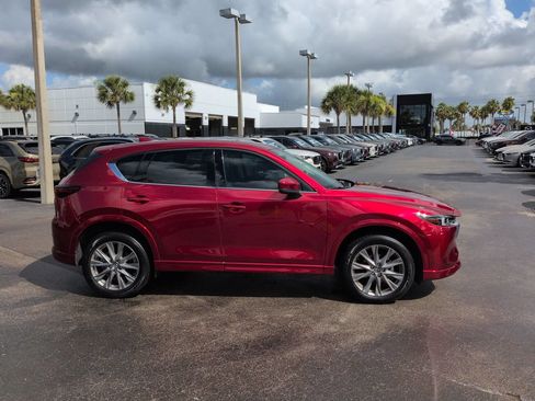 Used 2025 MAZDA CX-5 AWD 2.5 S w/ Premium Plus Pkg image 3