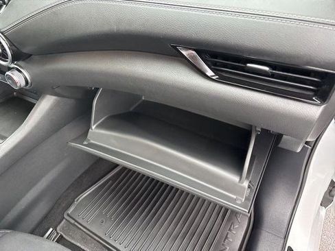 Used 2022 Nissan Sentra SV image 39