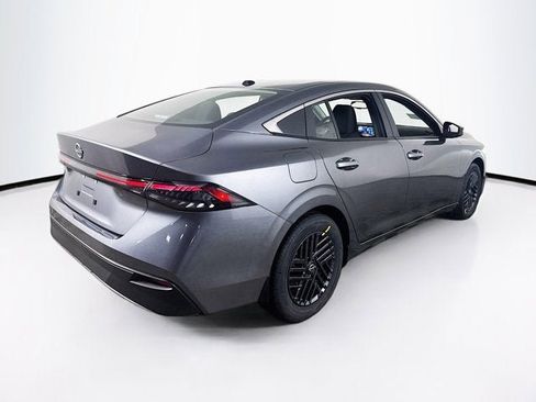 New 2026 Nissan Sentra SV image 5