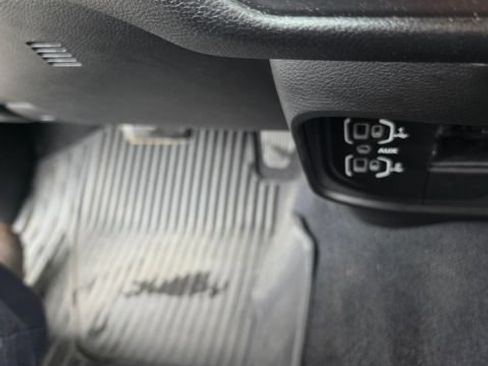 Used 2024 RAM 2500 Tradesman w/ Chrome Appearance Group AWD/4WD image 20