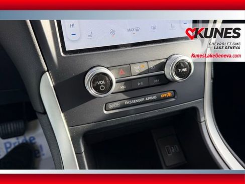 Used 2023 Ford Edge SEL image 27