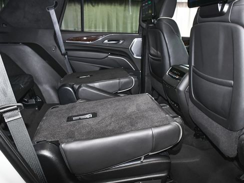 Used 2023 Cadillac Escalade Premium Luxury Platinum AWD/4WD image 60