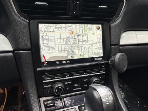 Used 2014 Porsche 911 Carrera image 70