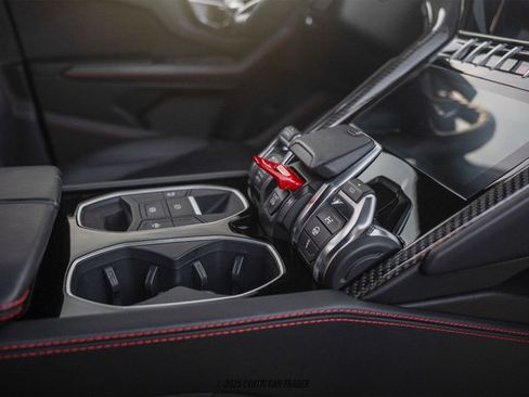 Used 2021 Lamborghini Urus image 25