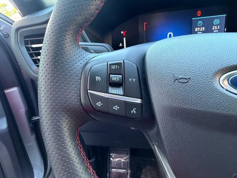 Used 2024 Ford Escape ST-Line AWD/4WD image 29