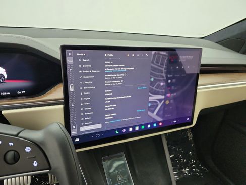 Used 2022 Tesla Model X Plaid AWD/4WD image 13