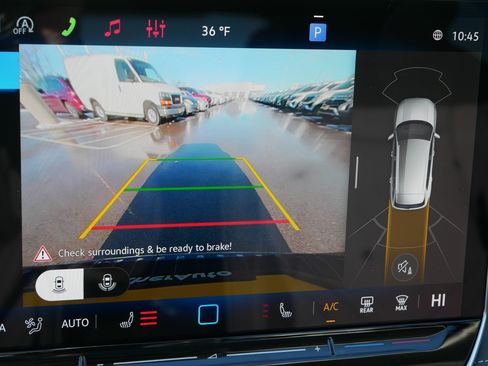 New 2026 Volkswagen Tiguan SE image 12