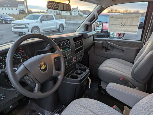 New 2025 Chevrolet Express 3500 w/ Driver Convenience Package RWD image 34
