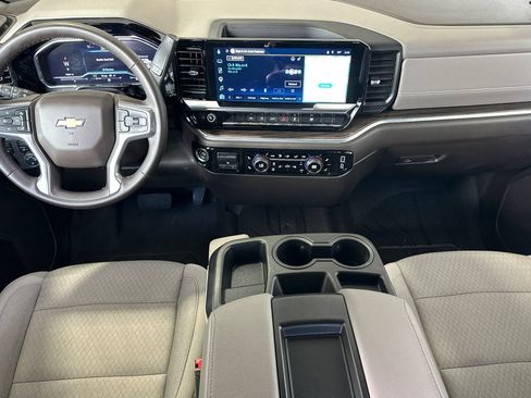Used 2025 Chevrolet Silverado 1500 LT w/ Protection Package AWD/4WD image 13