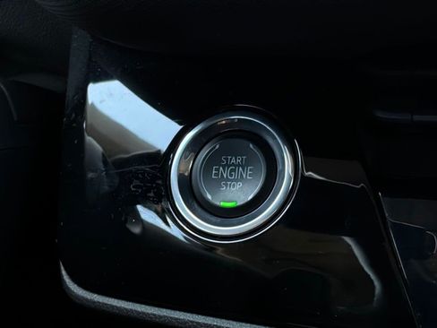 Used 2024 Buick Envision Preferred AWD/4WD image 29