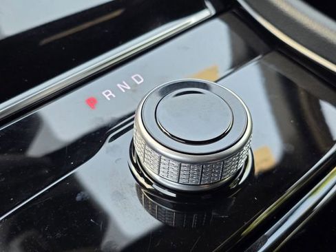 Used 2023 Jeep Grand Cherokee L Laredo RWD image 18