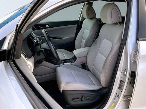 Used 2017 Hyundai Tucson Sport w/ Cargo Package image 26