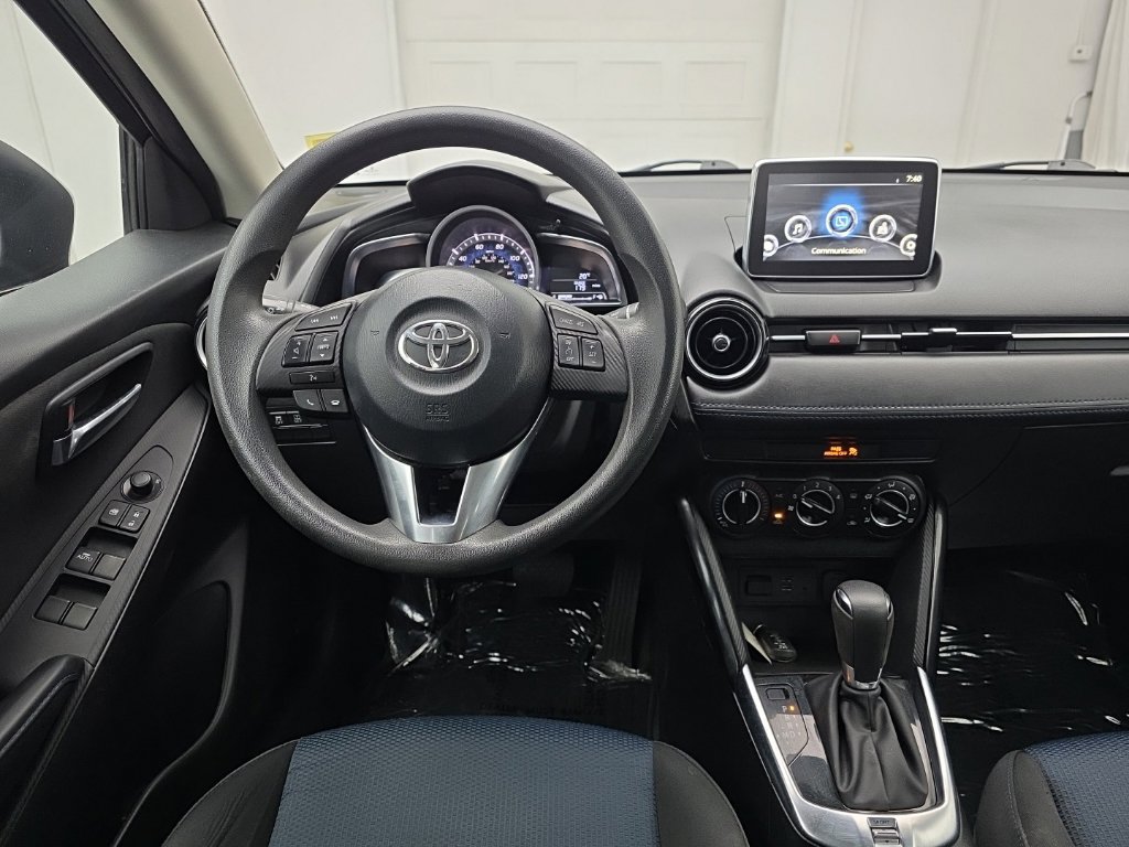 Used 2018 Toyota Yaris iA FWD image 16
