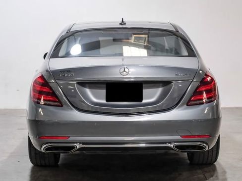 Used 2018 Mercedes-Benz S 560 4MATIC Sedan image 16