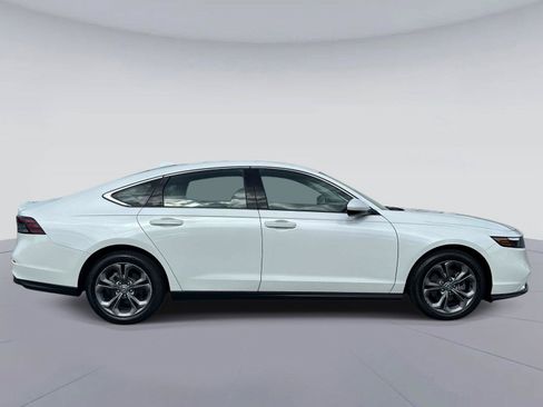 Certified 2024 Honda Accord EX image 2
