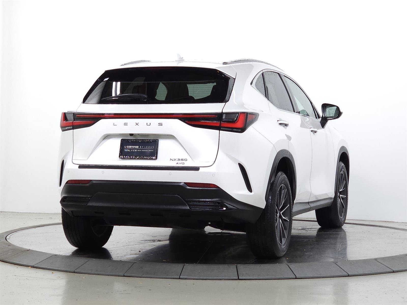 Used 2024 Lexus NX 350 AWD image 10